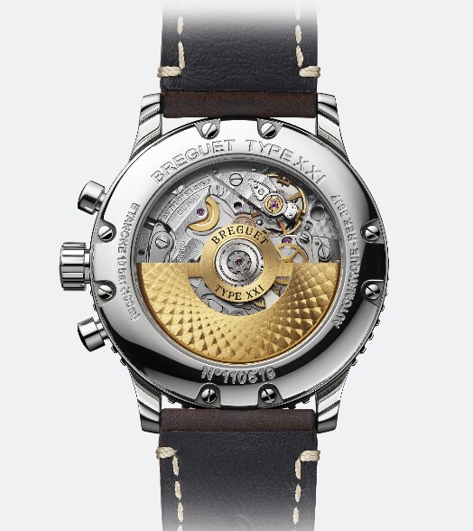 Through the transparent caseback, you will appreciate the beauty of the movement.